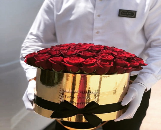 Fresh Flowers Delivery All Across UAE – UAE’s Trusted Flower Delivery